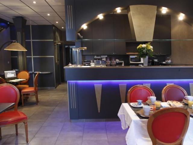 Adonis Marseille Vieux Port - Hotel Du Palais Eksteriør bilde